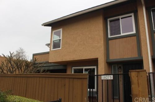 10275 Kerrigan St, Santee, CA 92071-1270