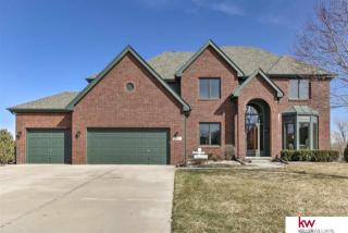 301 Inglewood Dr, Omaha, NE 68133-3379