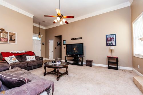 207 Broderick Cir, Warner Robins, GA 31088-2413