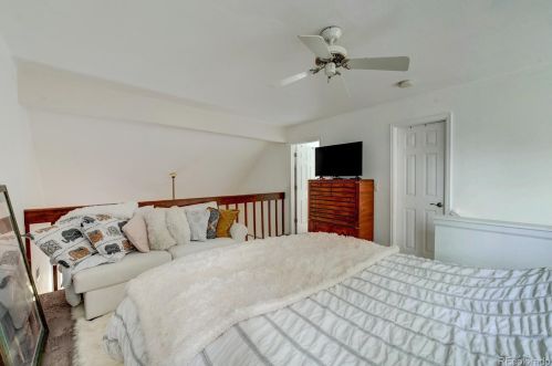 1975 Xanadu Way, Denver CO  80014-4312 exterior