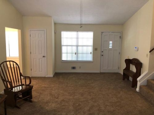 6 Harriette Dr, Stockbridge GA  30281-3867 exterior