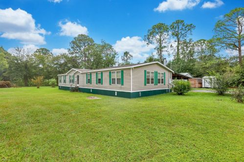 968 Wyoming Ave, Waycross, GA 31503-8950