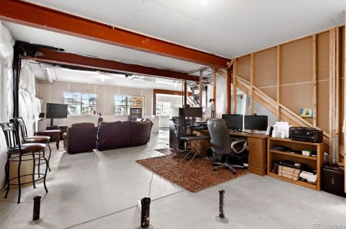 7370 Old Hammer Way, Aurora CO  80016-6115 exterior