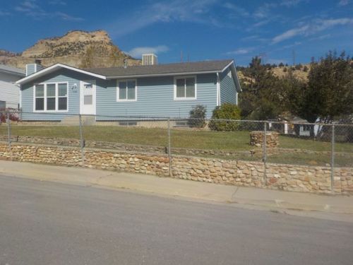 815 Castle Gate Rd, Helper, UT 84526-1444