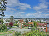 2855 Jameson St, Seattle, WA 98199-1444