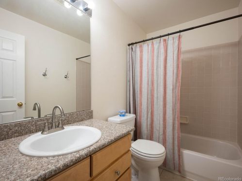 18884 Ida Ave, Denver CO  80015-5119 exterior