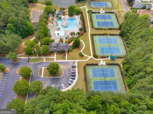 373 Chadwick Cmns, Stockbridge GA  30281-7772 exterior