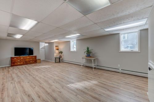 1207 Charlton St, Saint Paul MN  55118-2922 exterior