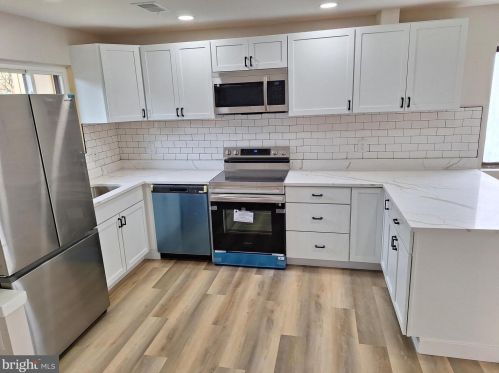 15243 Coachman Ter, Woodbridge, VA 22191-3912