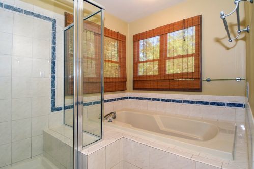132 Krista Ln, Palatine, IL 60074-6400