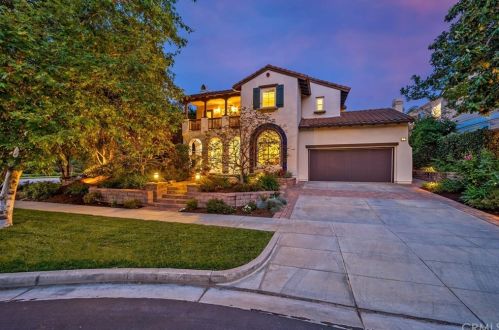 2 Strathmore, San Juan Capistrano, CA 92694-0550