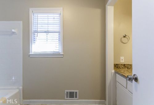 3296 Salem Rd, Conyers GA  30013-0053 exterior