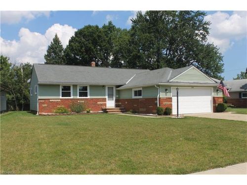 7538 Zona Ln, Cleveland OH  44130-5855 exterior