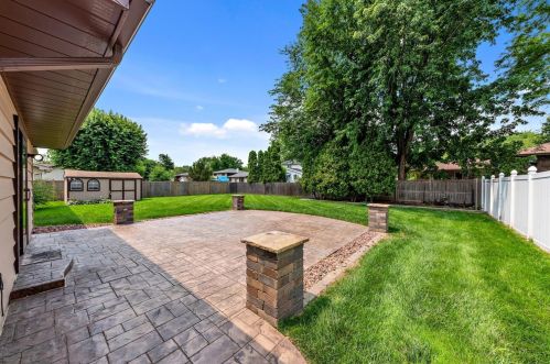 9558 Walnut Dr, Hammond IN  46321-3823 exterior