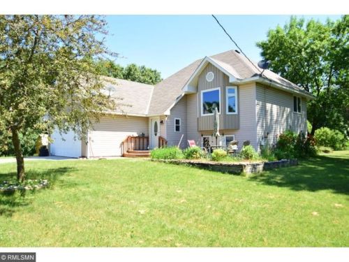 24271 Amazon St, Stacy, MN 55079-9335