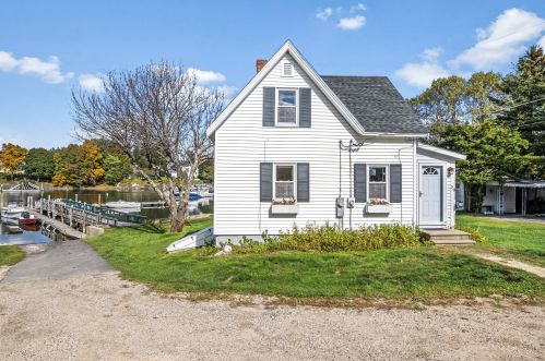 20 Badgers Is, Kittery, ME 03904-1601