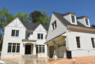 2930 Westminster Cir, Atlanta, GA 30327-1640