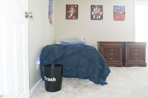 3845 Lake Sanctuary Way, Atlanta GA  30349-1898 exterior