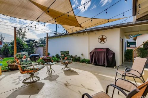 816 Amber Ct, Upland CA 91786-3709 exterior