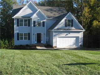 505 Braxton Hills Ter, Richmond, VA 23227-1272