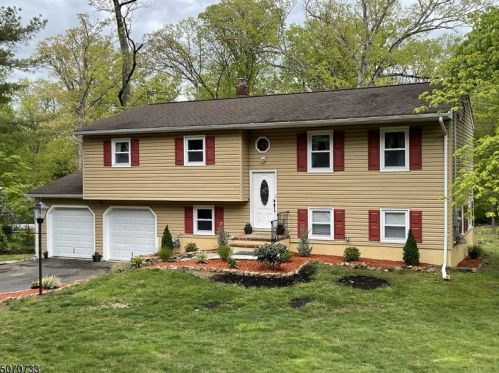 1000 Carteret Rd, Bridgewater, NJ 08807-1304