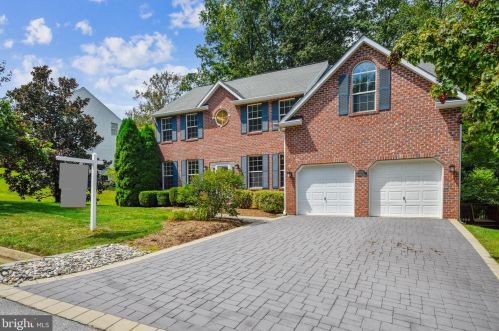 1554 Comanche Rd, Arnold, MD 21012-2500