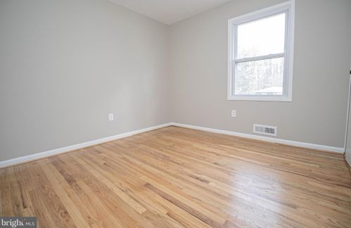 7834 Brompton St, Springfield VA  22152-1956 exterior