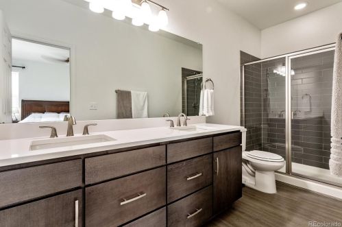 17206 Alameda Pkwy, Denver CO  80017-4901 exterior