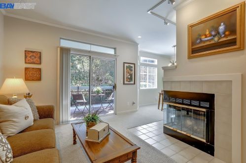 7875 Canyon Meadow Cir, Pleasanton, CA 94588-4736