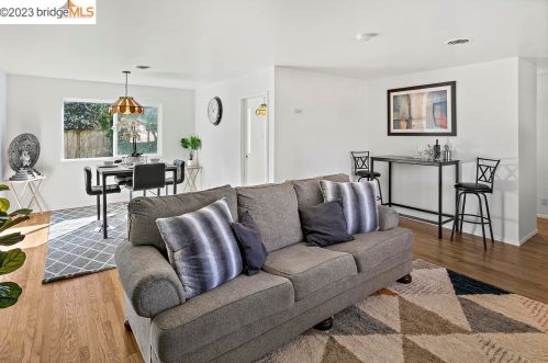 1005 Oak Grove Rd, Concord CA  94518-3004 exterior