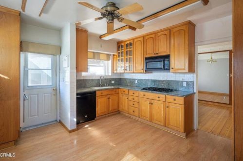 1343 Spazier Ave, Glendale CA  91201-1149 exterior