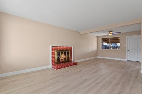 249 Sylvia Ave, Milpitas, CA 95035-5236