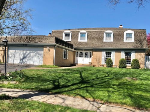 832 Exner Ct, Palatine, IL 60067-6613