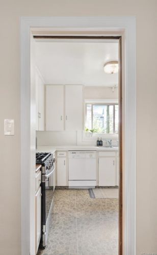 791 Jasmine St, Denver CO  80207-1349 exterior