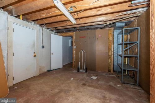 13216 Dauphine St, Silver Spring MD 20906-5211 exterior