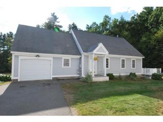 12 Barbara Ln, Hudson, NH 03051-3770