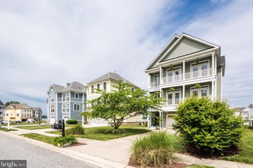 348 Marina Ave, Aberdeen, MD 21001-4200