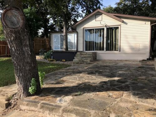 7360 Love Cir, Fort Worth TX  76135-4327 exterior