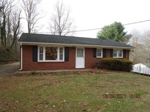 1123 Westover Dr, Collinsville, VA 24078-2735
