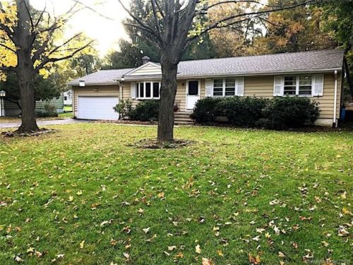 5 Toilsome Ave, Norwalk, CT 06851-2312