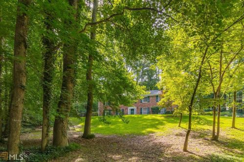 2408 Meadow Lark Dr, Atlanta GA  30344-4026 exterior