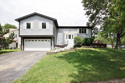 429 Independence Ln, Lemont IL  60440-2114 exterior