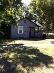 409 6th St, Cisco, TX 76437-5504