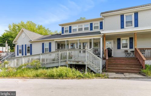 30 Carroll St, Graceham, MD 21788-2044