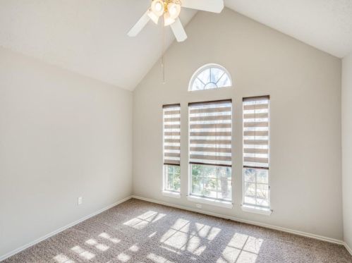 1420 Mapleview Dr, Carrollton TX 75007-6019 exterior