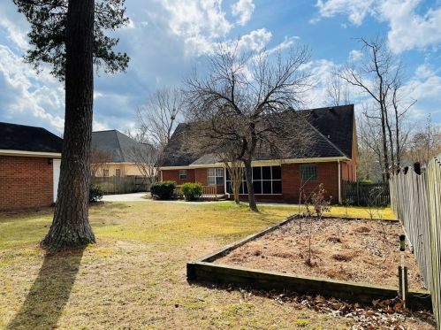 1351 Shadow Oak Dr, Evans GA  30809-5292 exterior