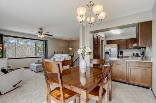 2862 Castleford Ct, Saint Paul MN  55125-3416 exterior