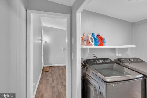 268 Clamer Rd, Trenton NJ 08628-3202 exterior