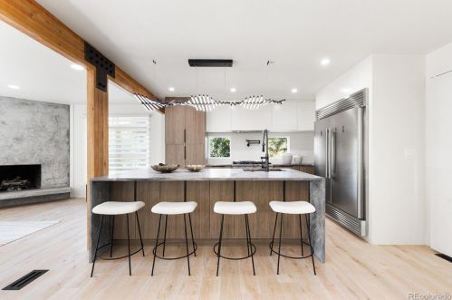 8464 66 Cir, Arvada CO  80007-7592 exterior