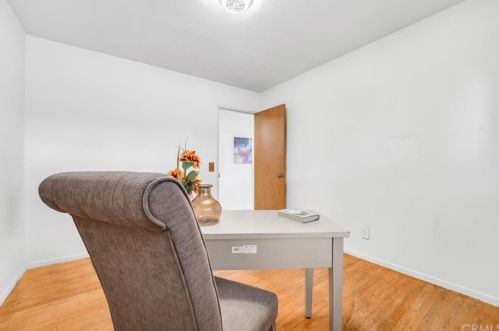 2569 Rome Ave, Anaheim CA  92804-4019 exterior